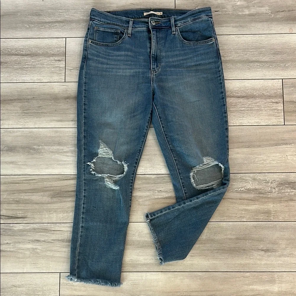 Levi's 724 high rise straight crop jeans size 31